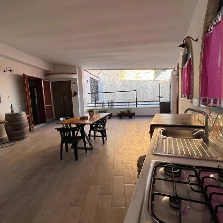 Al Vesuvio Holiday home *